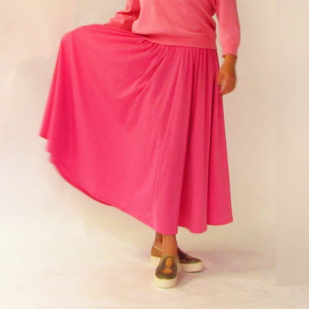 Full midi vintage skirt, waist 32"